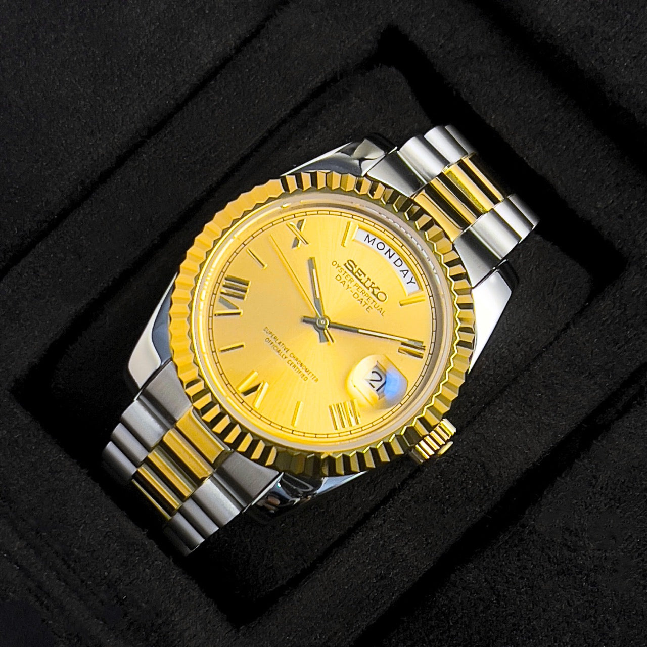 Seiko Mod Day-Date Roman Gold
